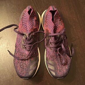 Adidas Ultra Boost Women’s Size 8